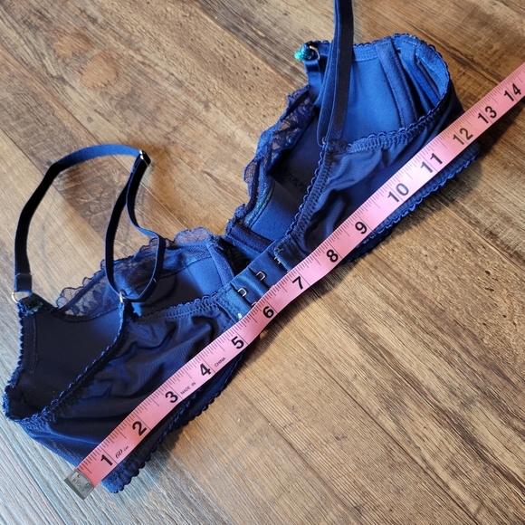 Savage X Fenty Blue Navy Green Baroque Butterfly Lace Half Cup Bra - Picture 8 of 8